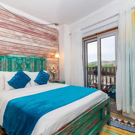 Voila Signature Casa Isabel 4*