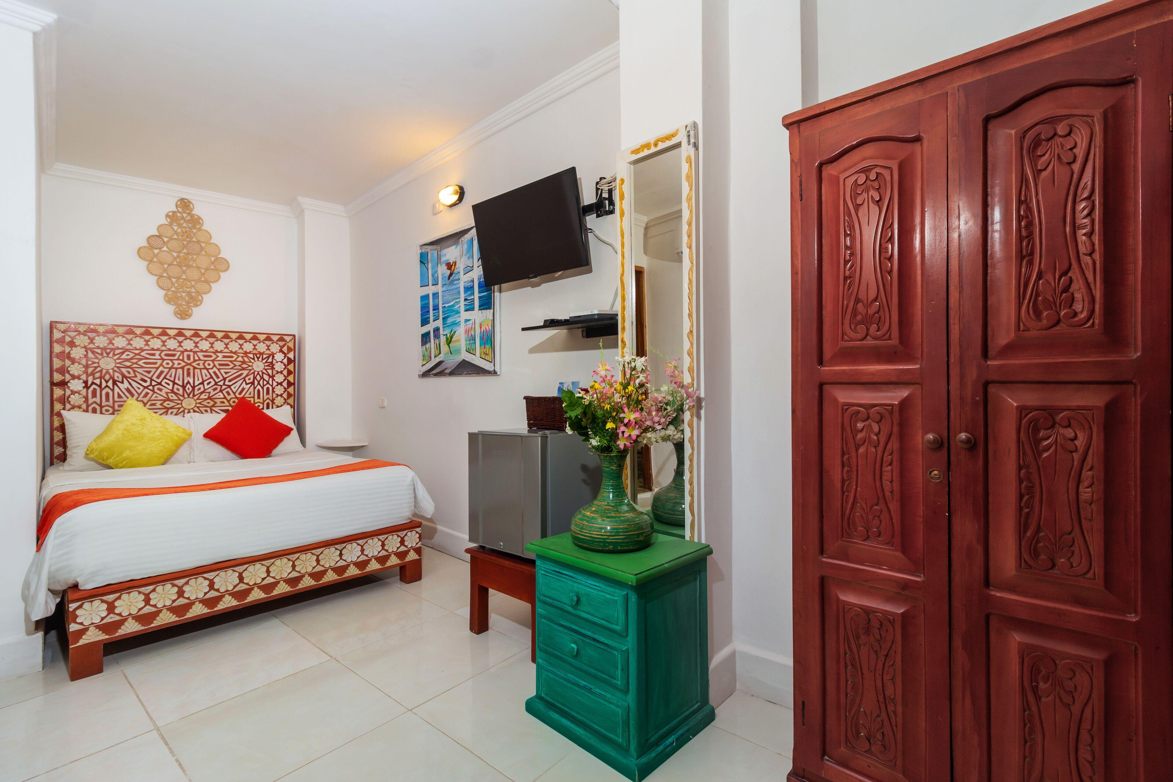 Voila Signature Casa Isabel Hotel